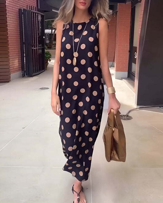 Maxikleid mit Schlitz und Punkten