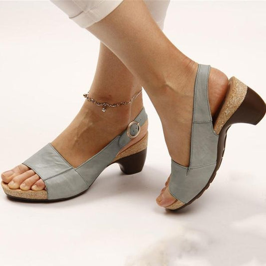 Celeste | Sommersandalen: Umfassender, müheloser Stil