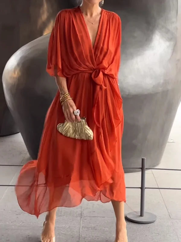 Keira - Elegantes und stilvolles Chiffonkleid mit V-Ausschnitt