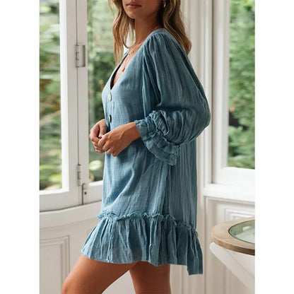 Lässiges Kleid mit ausgestellten Ärmeln, V-Ausschnitt und Fransen