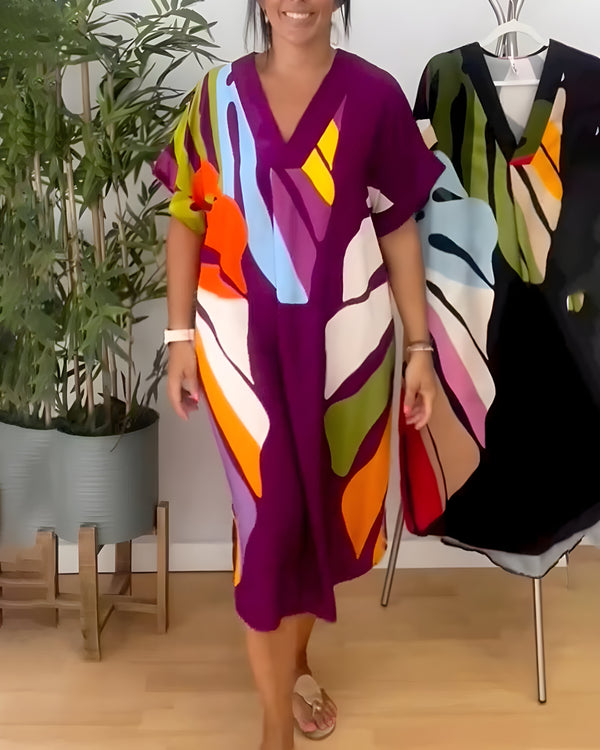 Lässiges Kleid mit auffälligem Blattmotiv, ideal für den Alltag.