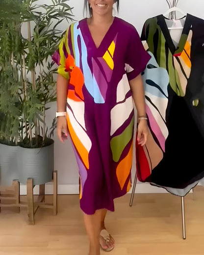 Lässiges Kleid mit auffälligem Blattmotiv, ideal für den Alltag.