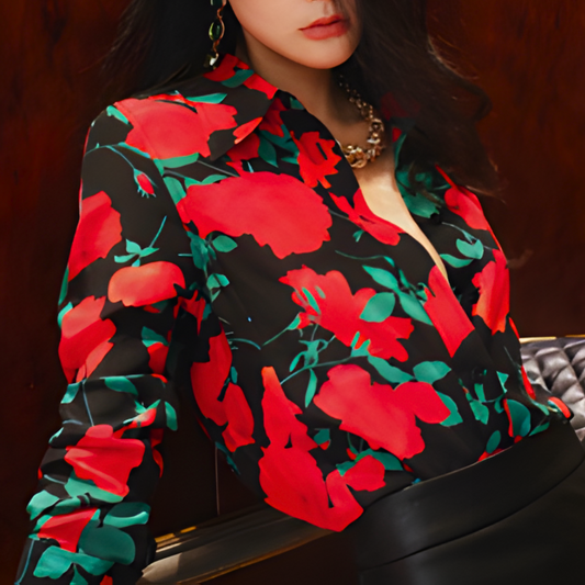 Charlie - Elegante und stilvolle Blumenbluse