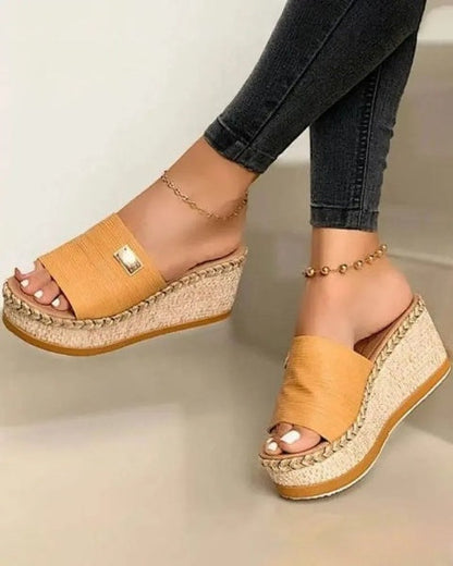 Olivia - Offene Keilabsatzsandalen