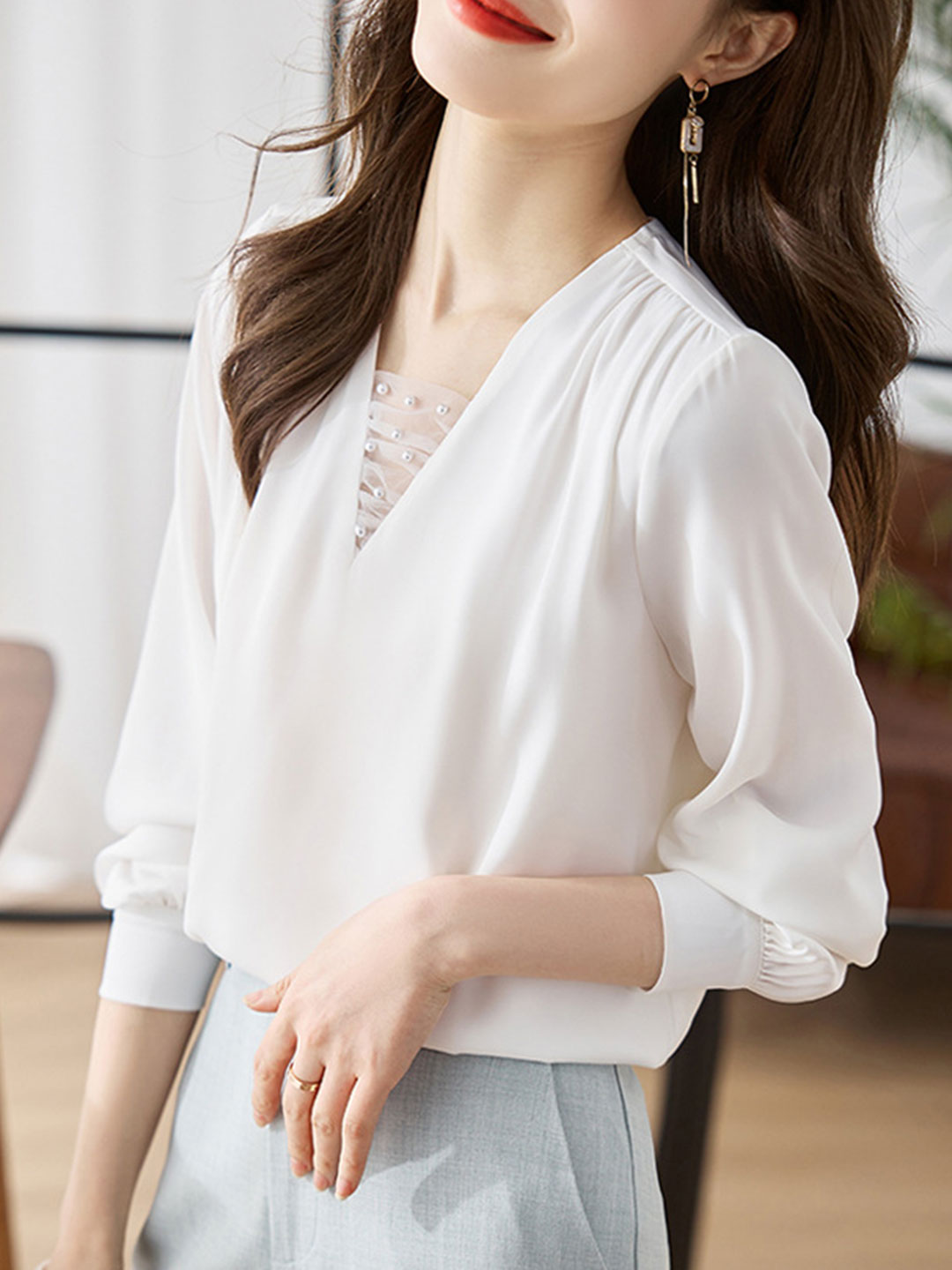 Faiza Bluse | Langärmelige Chiffonbluse mit V-Ausschnitt