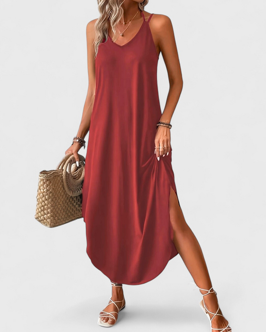 Fließendes langes Kleid mit dünnen Trägern für den Alltag