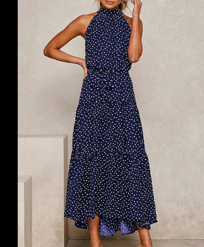 Langes Kleid mit Print und Schleife an der Taille