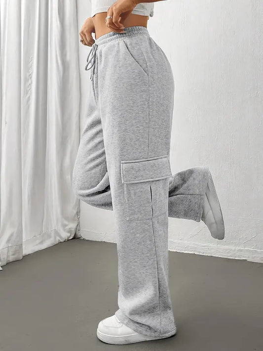 Mara - Jogginghose mit geradem Bein und Pattentaschen für Damen