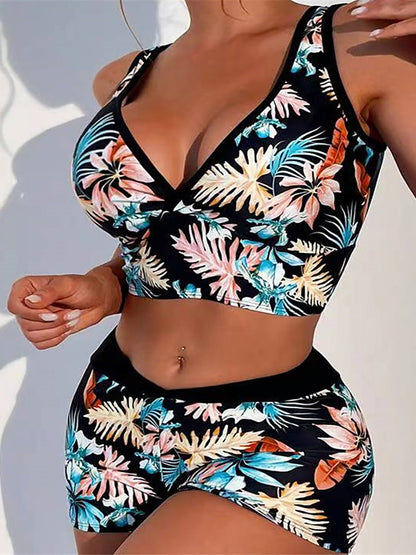 Femininer und leichter Bikini