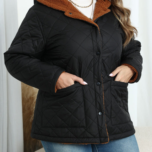 Nina | Plus Größe Plüsch gefütterte Steppjacke mit Kapuze