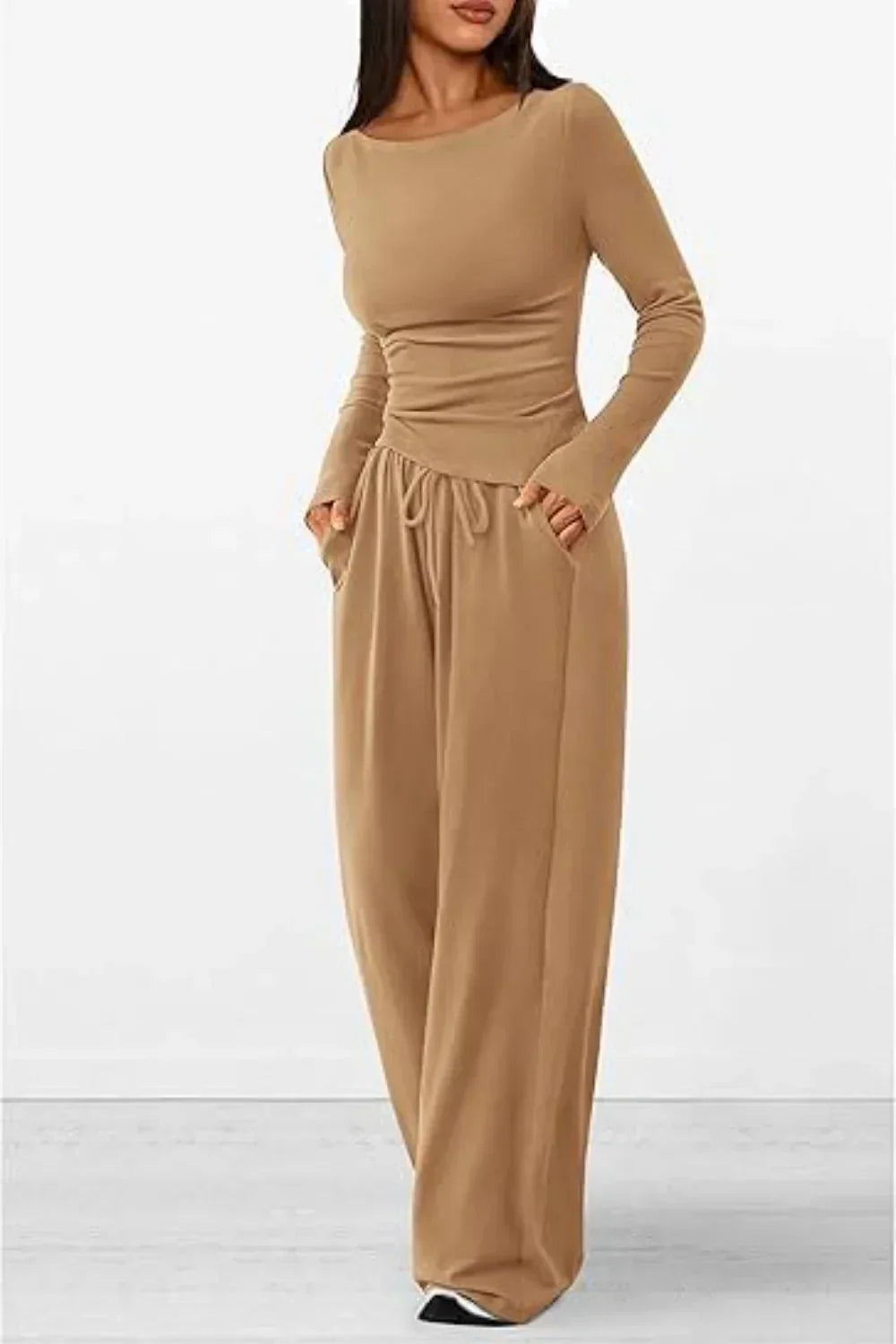 Amalia - Elegantes Set mit langärmeligem Oberteil und Hose für Frauen