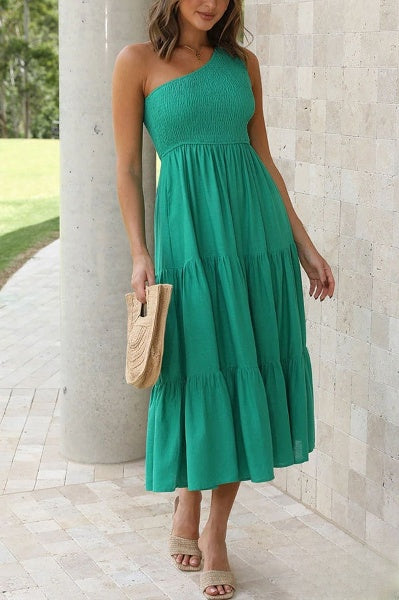 Alivia - Asymmetrisches schulterfreies Midikleid mit Taschen