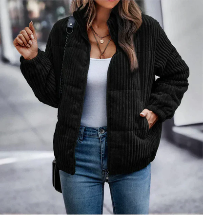 Moderne Jacke mit lakonischem Design für alle Gelegenheiten