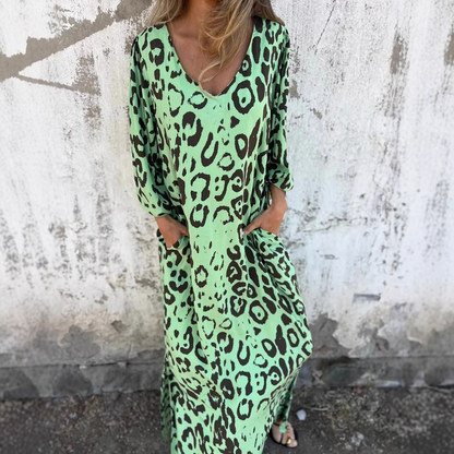 Kleid mit Leopardenmuster