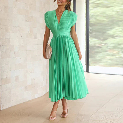 Plissiertes Midikleid mit V-Ausschnitt und eleganten kurzen Ärmeln