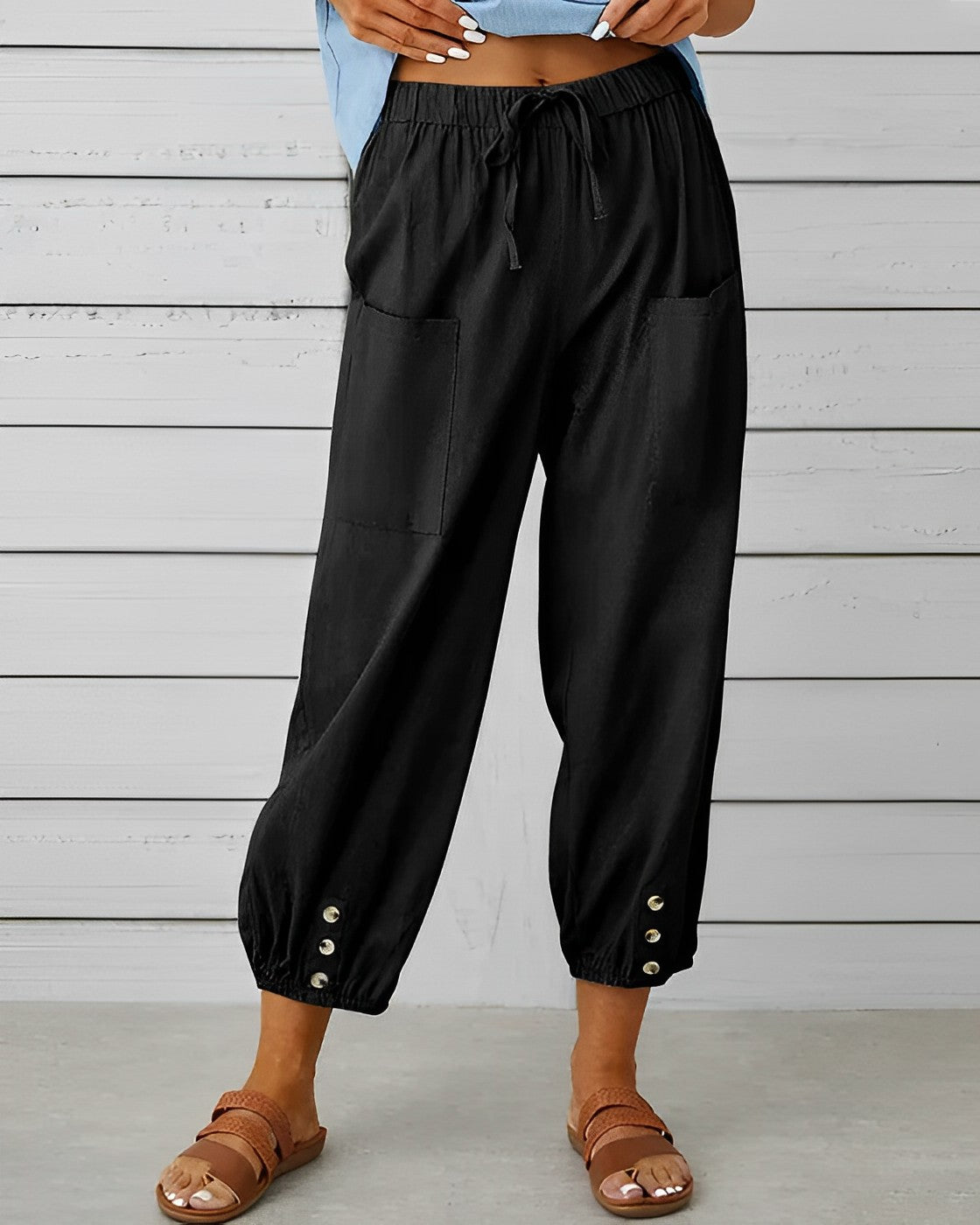 Weite Hosen-mit-hoher-Taille