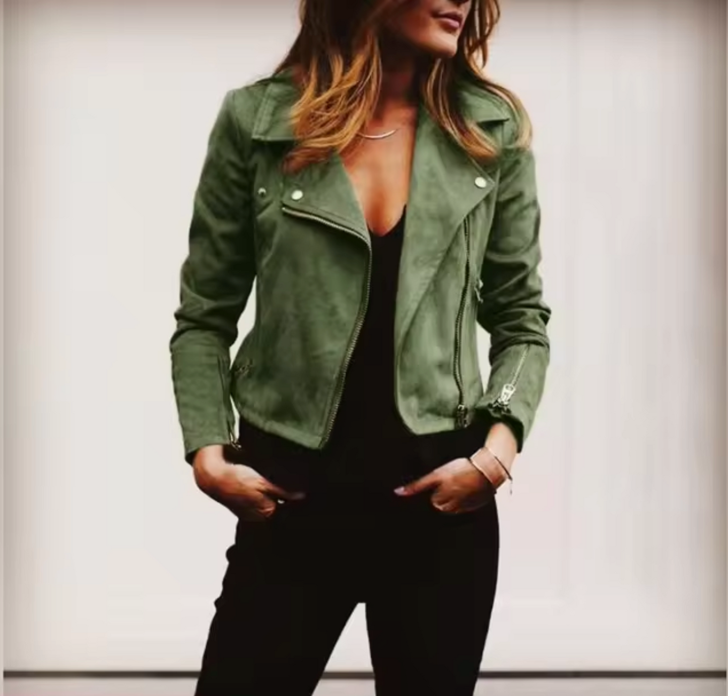 – Kurze Jacke aus Wildleder