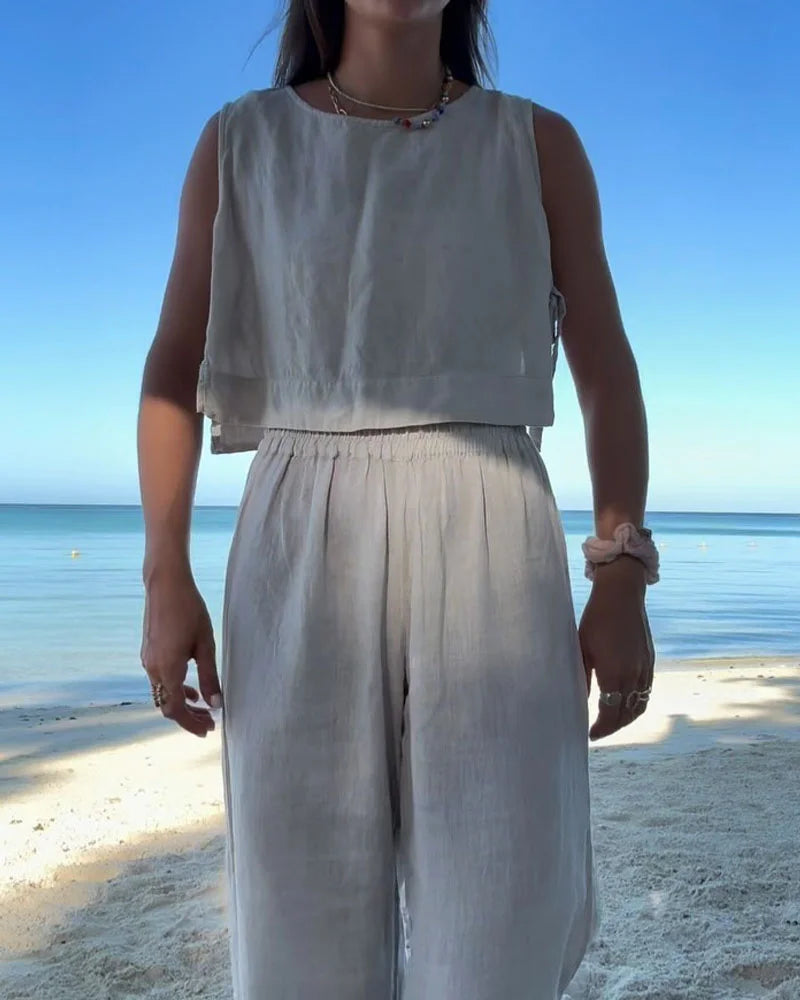 Zweiteiliges Set, bestehend aus Weste und Hose mit Schnürung