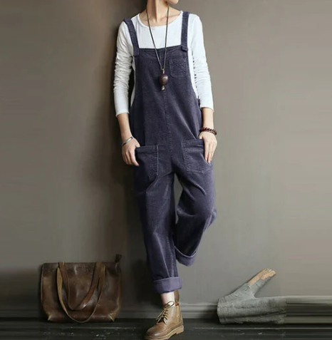 Eliza -Legerer Jumpsuit aus geripptem Samt