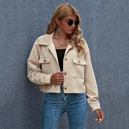 Amelia - lässige Crop-Cord-Jacke