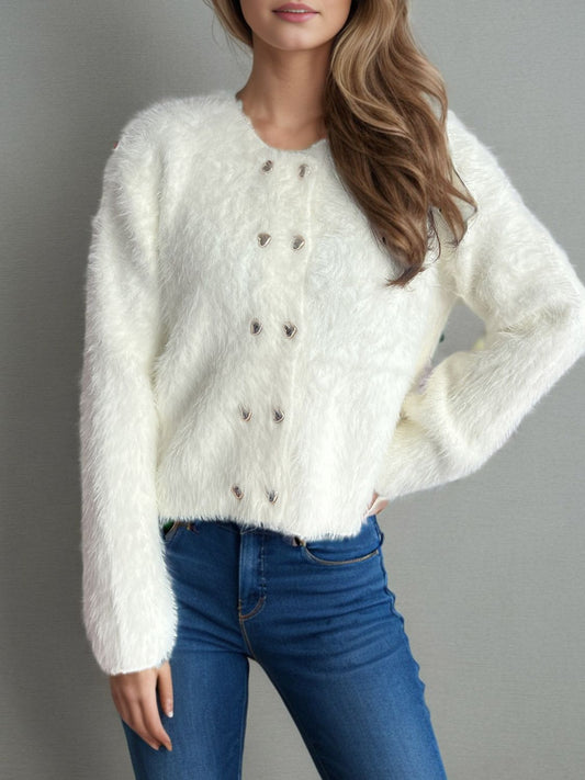 Clara - Strickjacke mit Rundhalsausschnitt und herzförmigen Knöpfen für Damen