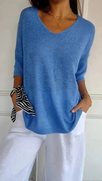 Brigitte - Einfarbiges gestricktes Top mit V-Ausschnitt