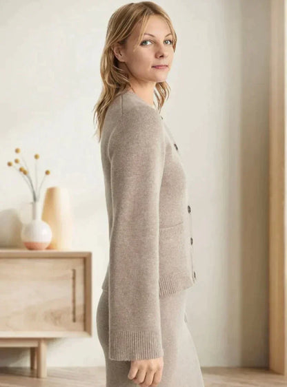 Jane - Weiche Strickjacke mit Knöpfen für Frauen