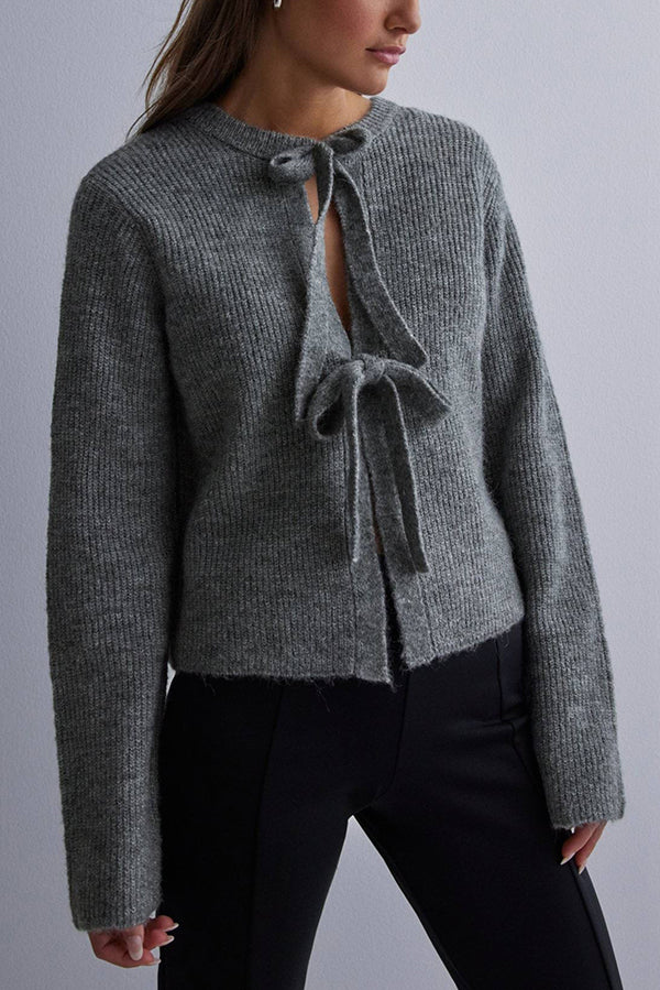 Eva - Lockere Strickjacke mit langen Ärmeln und Schnürung für Damen