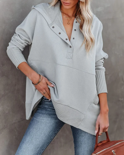 Greta - Stylischer Hoodie für Frauen mit V-Ausschnitt
