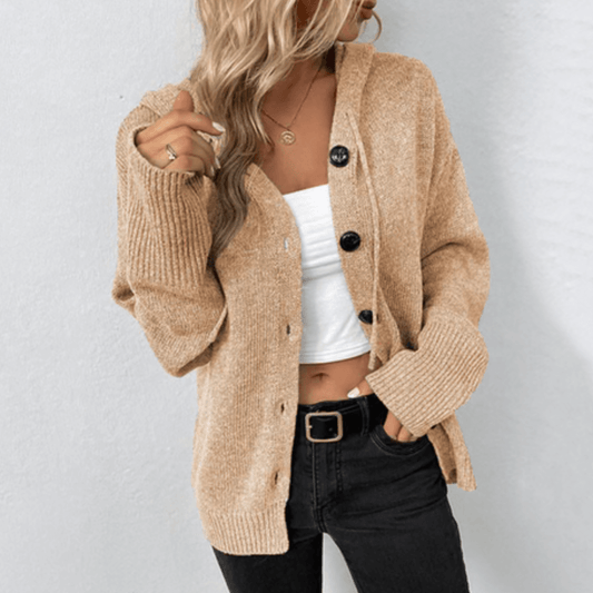 Warme Damen Strickjacke mit Knopf