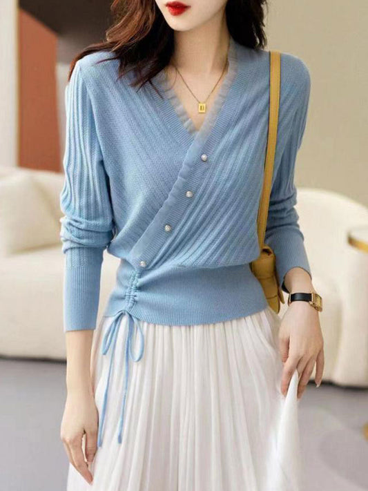 Emmy Bluse | Langärmelige Bluse mit V-Ausschnitt