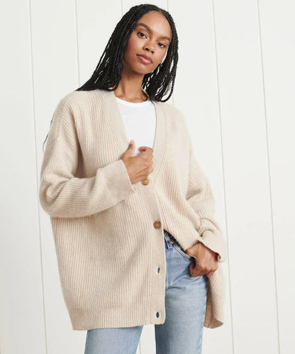 Cora - Wunderschöne Strickjacke mit V-Ausschnitt