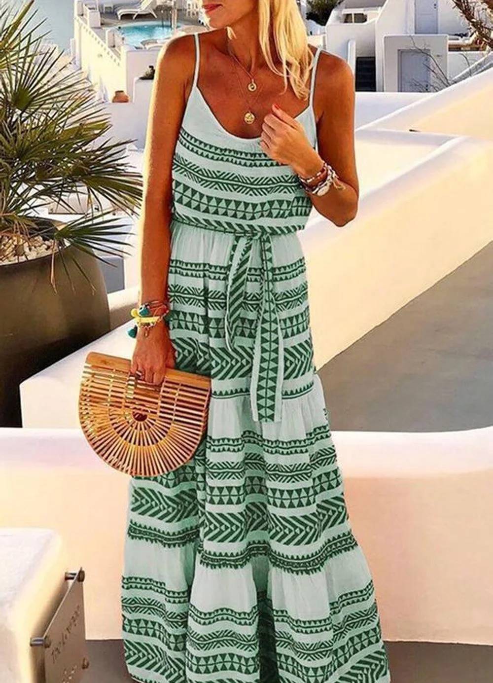 Bohemian-Kleid ohne Träger mit geometrischem Print und V-Ausschnitt