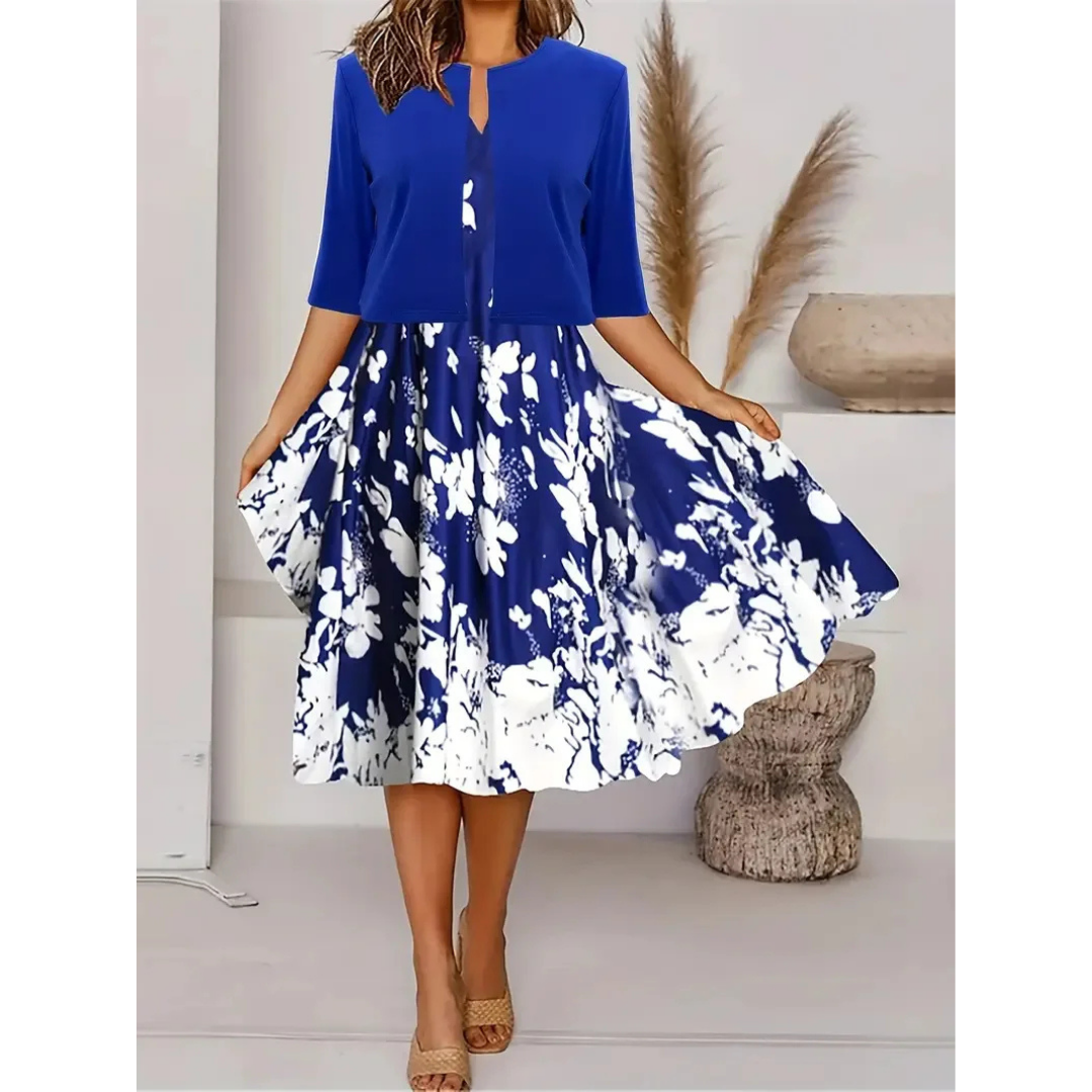 Plissiertes Minikleid mit kurzen Ärmeln