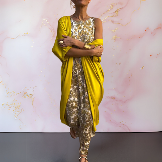 Elegantes Kleid mit Weste