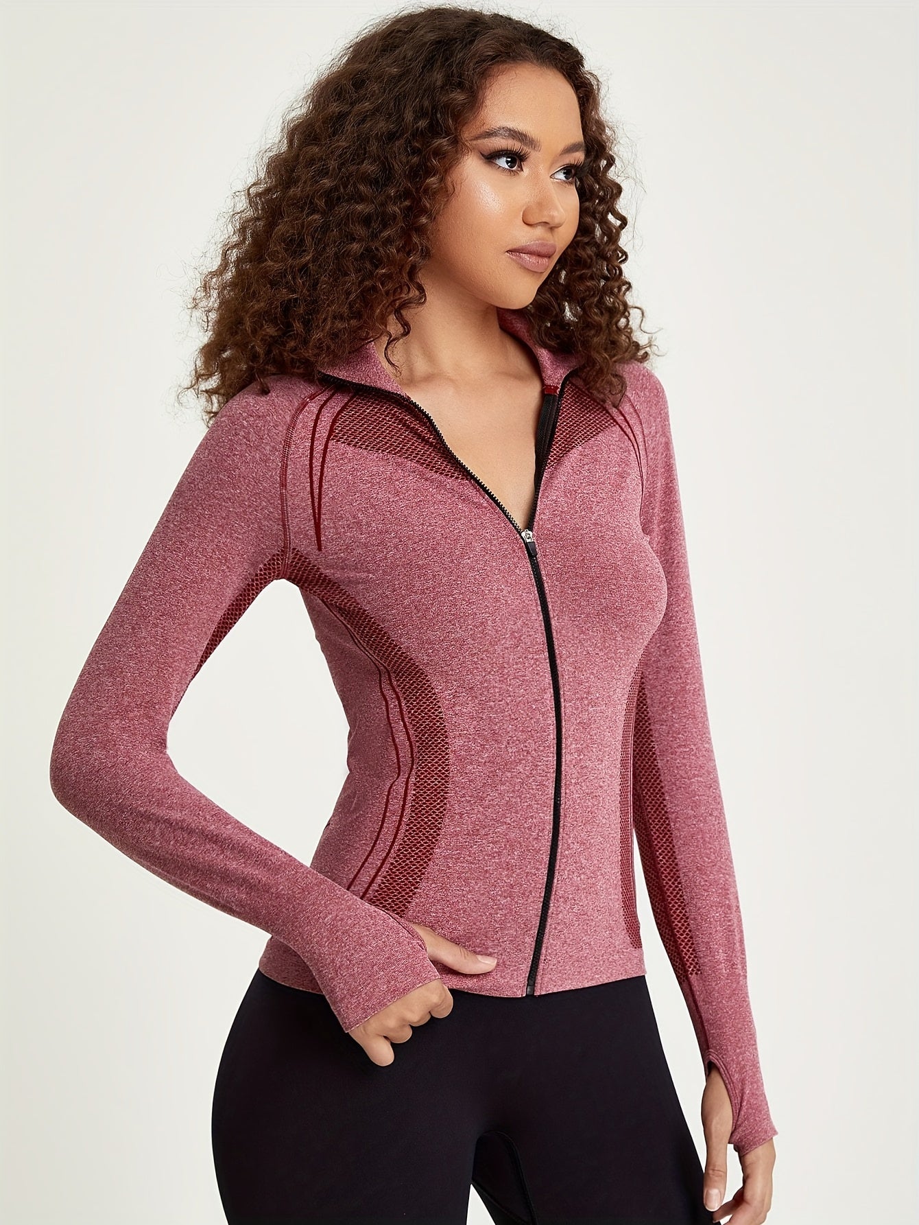 Fien | Sporty Langarm-Trainingsjacke für Damen mit Streifendekoration