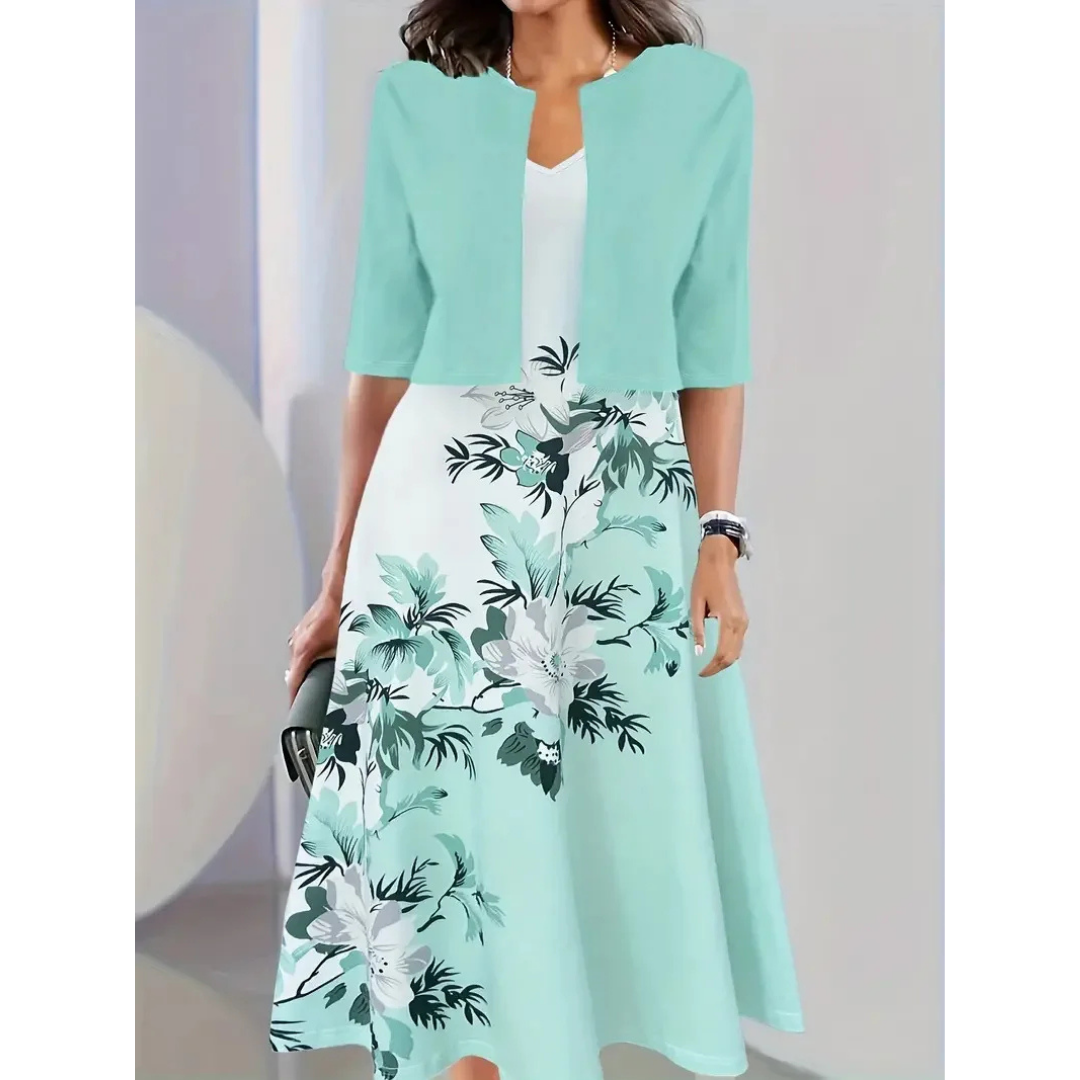 Plissiertes Minikleid mit kurzen Ärmeln