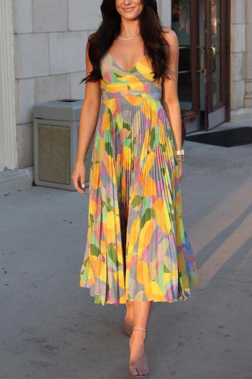 Kleid mit Print, Rüschen und V-Ausschnitt