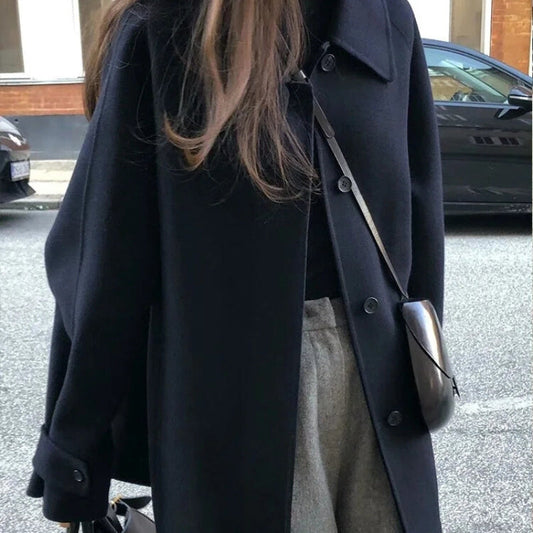Jolie - trendige Jacke im Streetwear-Chic