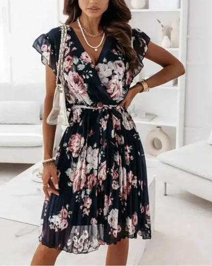 Plissee-Kleid mit Blumenprint und Gürtel
