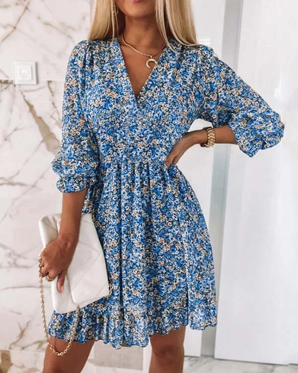 Bohemian-Blumenkleid mit kurzen Ärmeln
