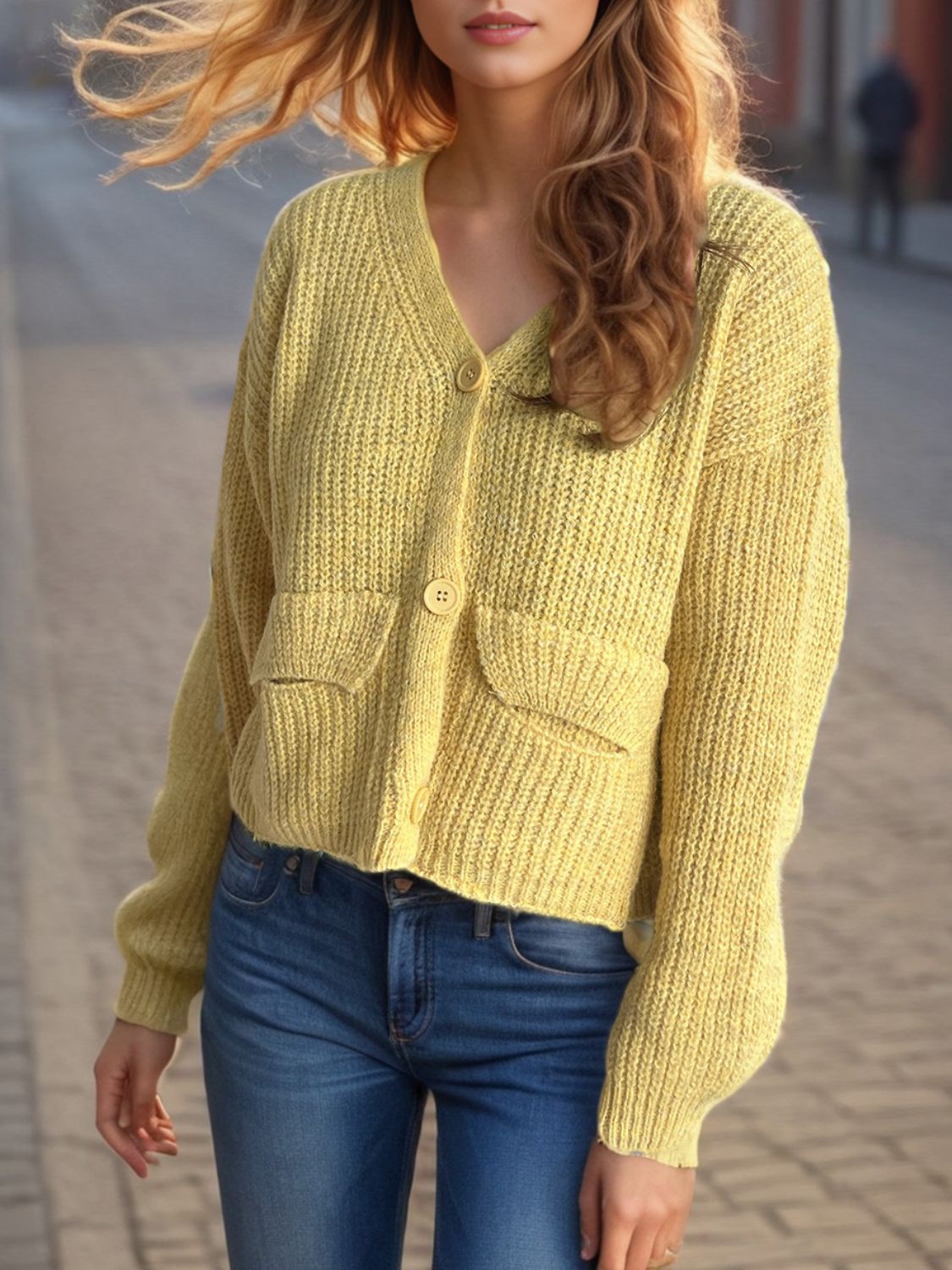 Lina - Geknöpfte Strickjacke mit langen Ärmeln für Frauen
