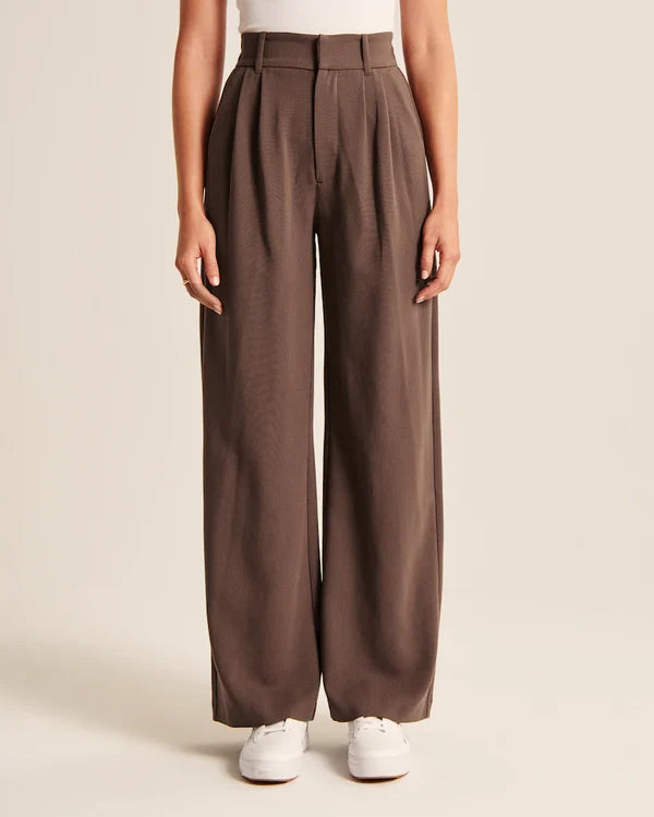 Caroline - Hose mit Abnähern