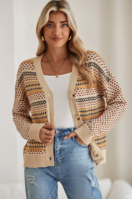 Rayne | Stilvolle und schicke geometrische Strickjacke in Kurzform
