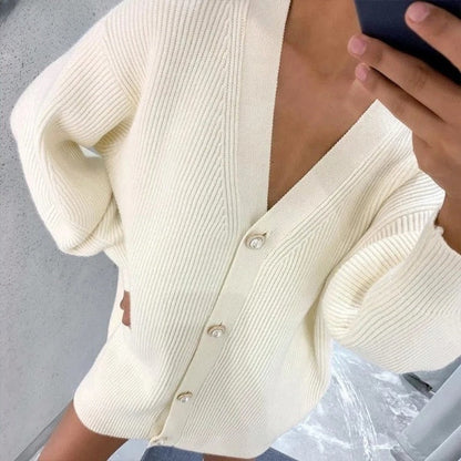 Übergroße, gestrickte Strickjacke für Frauen - elegant und bequem