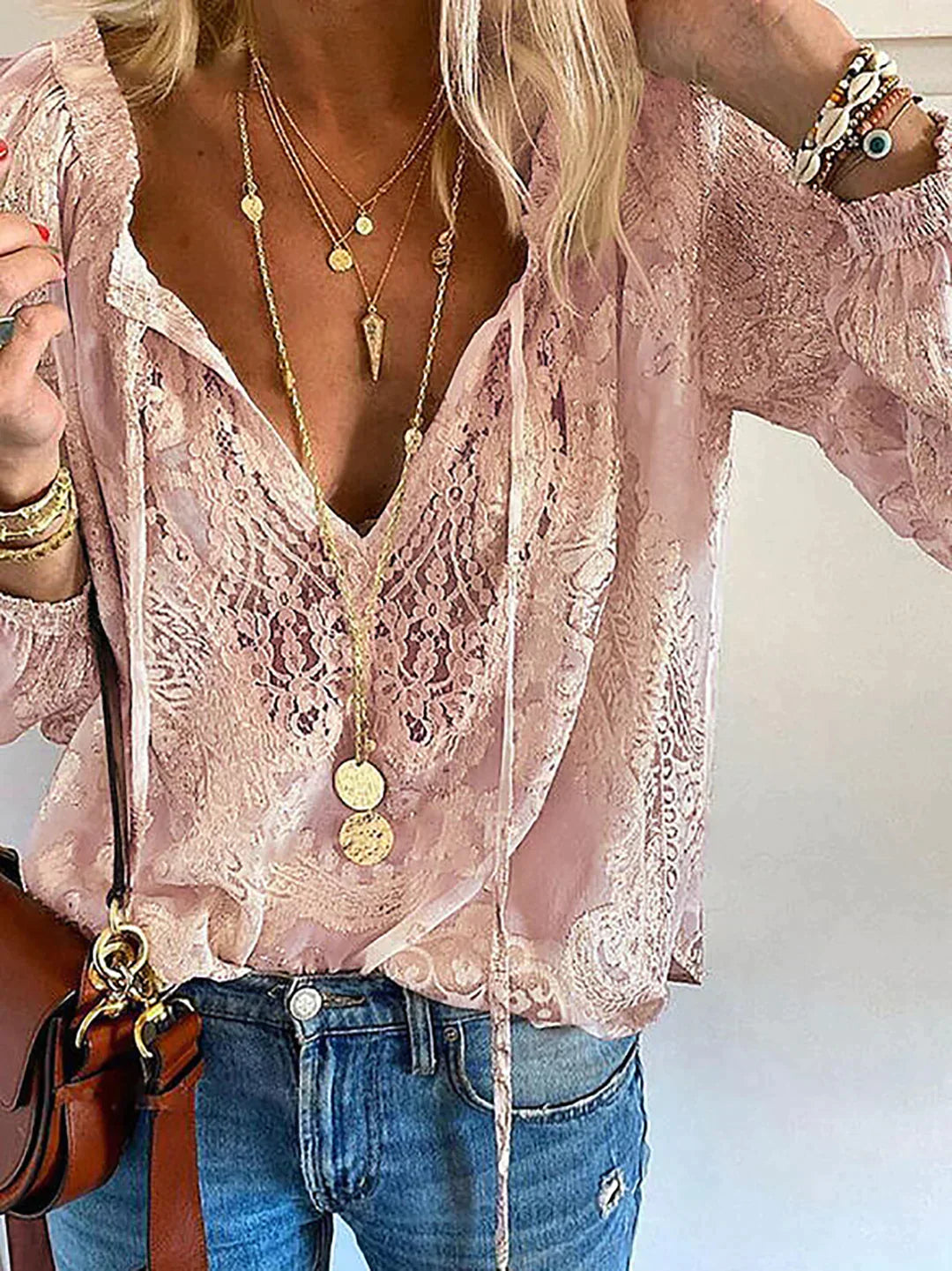 CLAIRE | Luxuriöse Bluse mit Spitzendetails