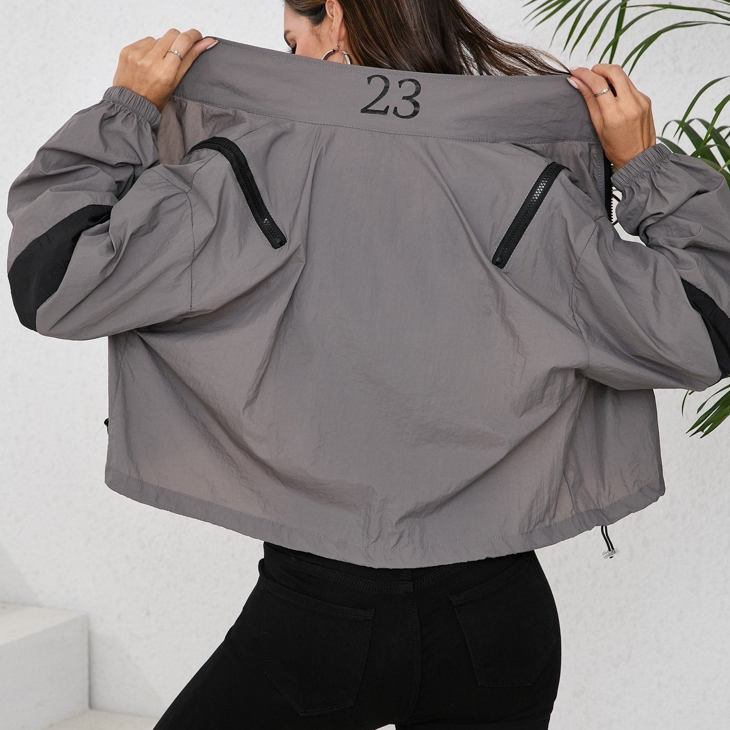 Noa | Modischer Windbreaker für Frauen