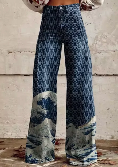 Weite Hose mit buntem Aufdruck