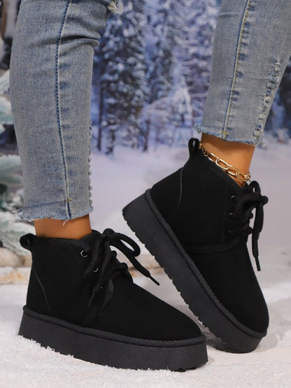 Plateaustiefel aus Wildleder