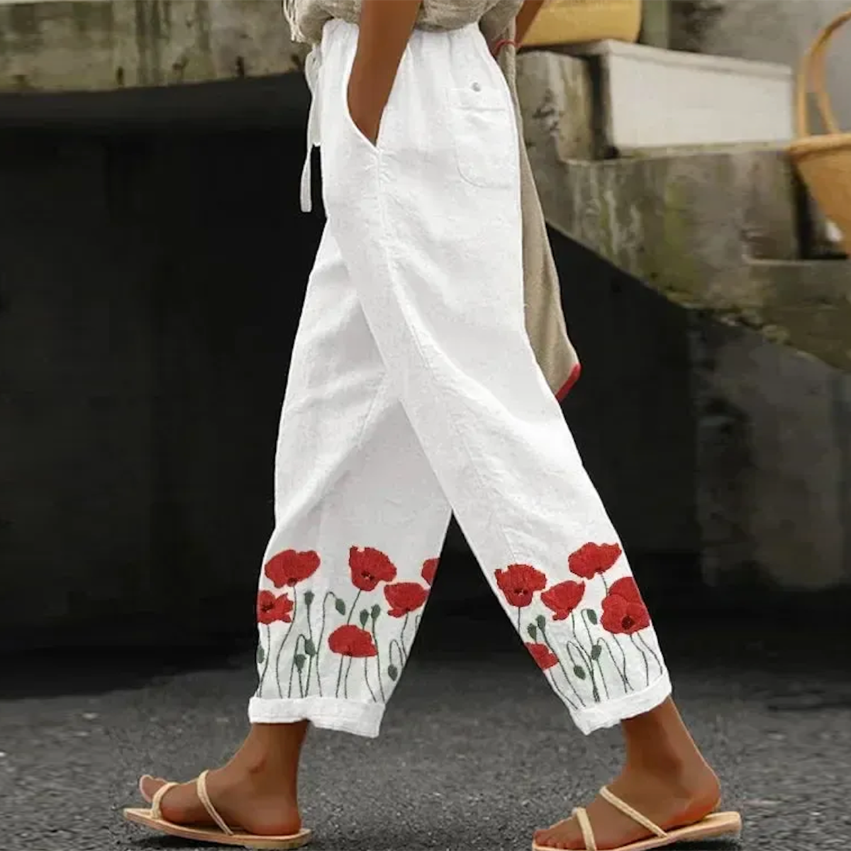 Weiße Basic-Hose mit Seitentaschen